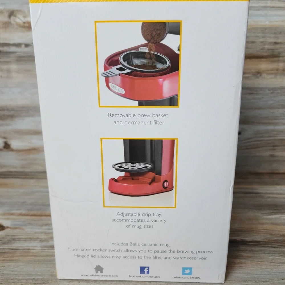 Bella One Scoop One Cup Single Serve Coffee Maker Red 13711 with Ceramic Mug